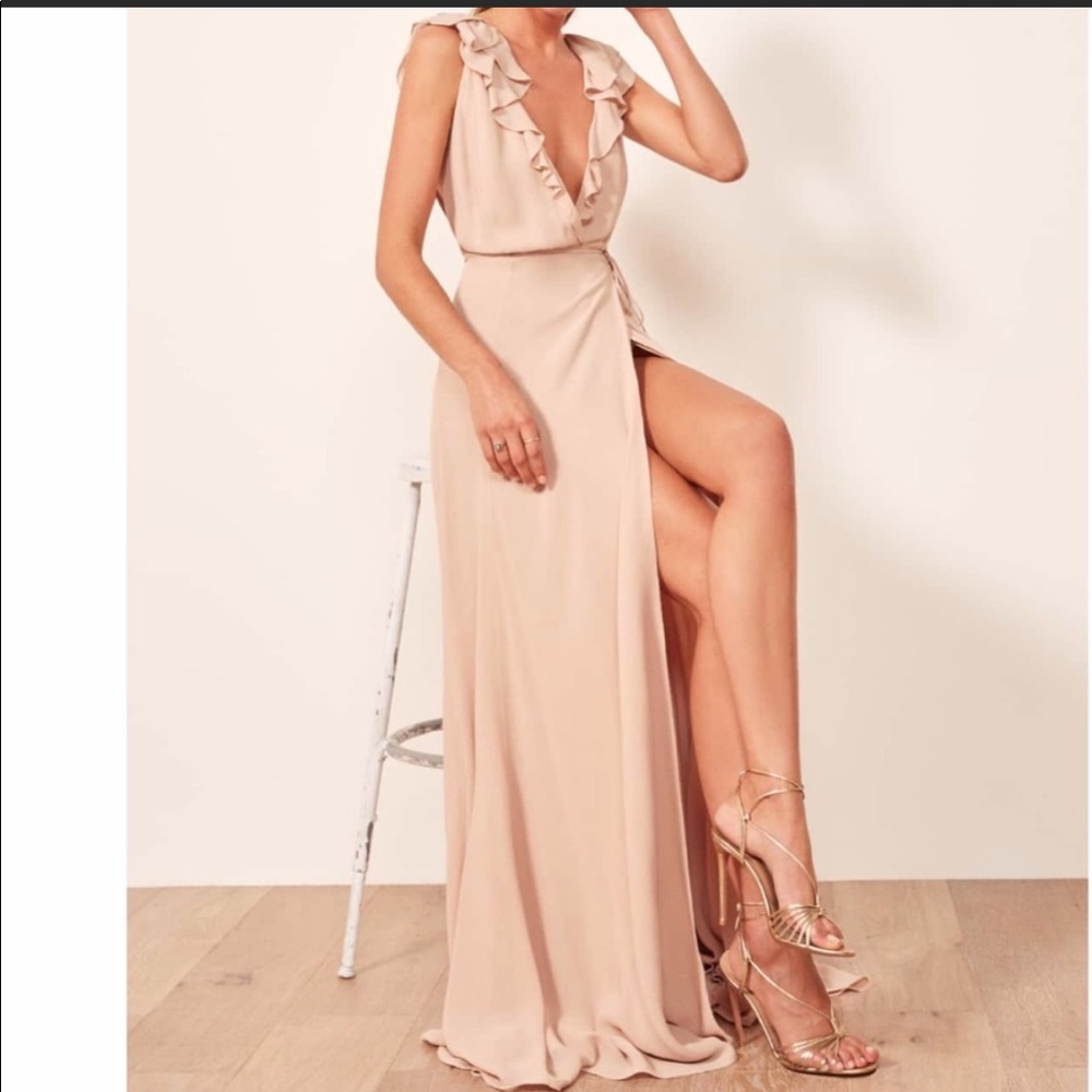 Reformation Peppermint dress in Champagne